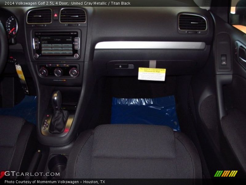 United Gray Metallic / Titan Black 2014 Volkswagen Golf 2.5L 4 Door
