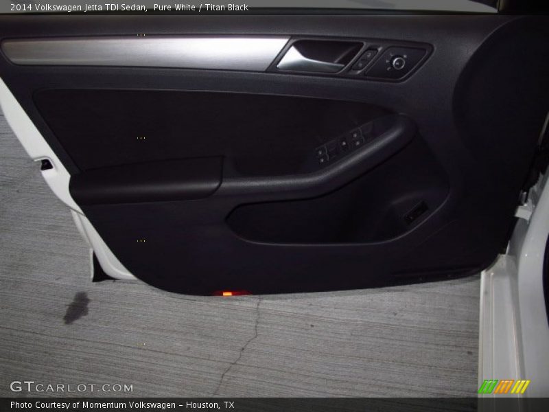Pure White / Titan Black 2014 Volkswagen Jetta TDI Sedan