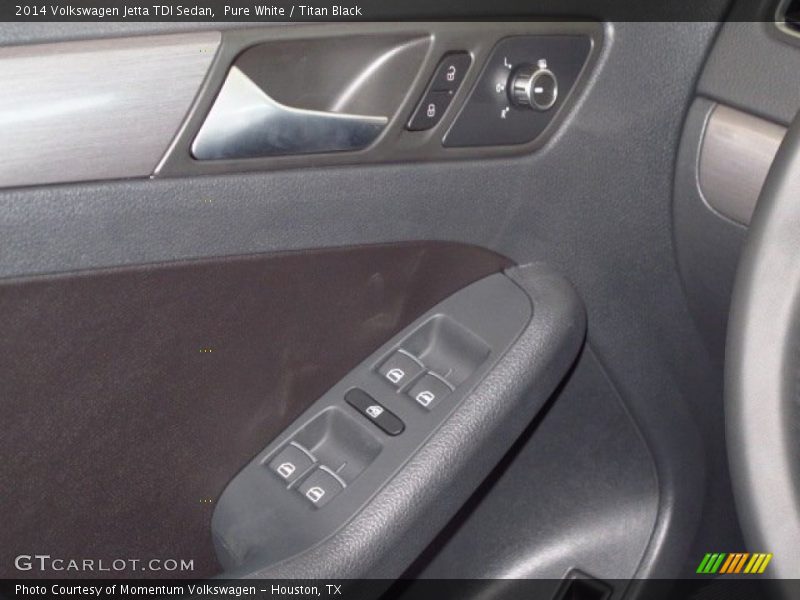 Pure White / Titan Black 2014 Volkswagen Jetta TDI Sedan