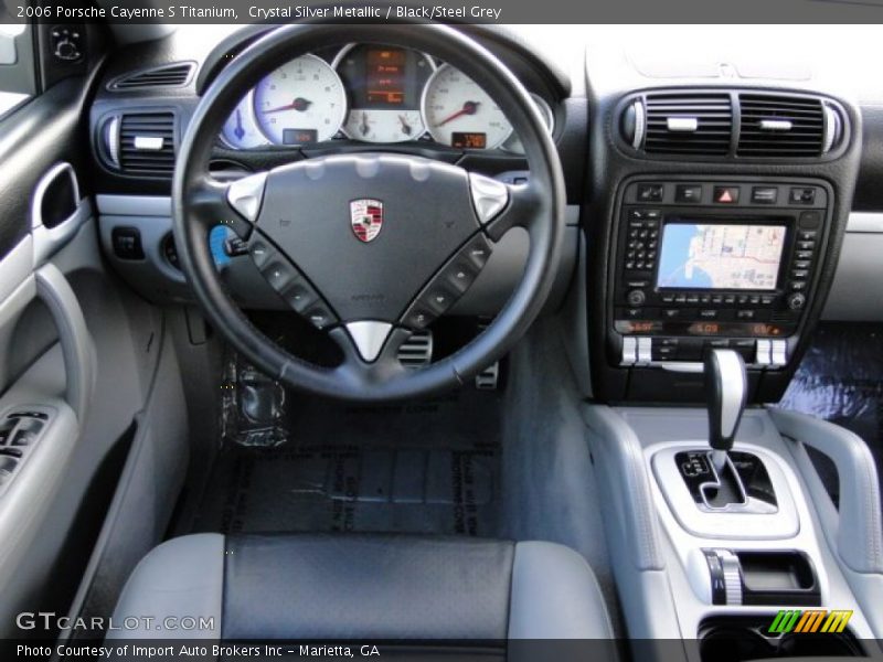 Dashboard of 2006 Cayenne S Titanium