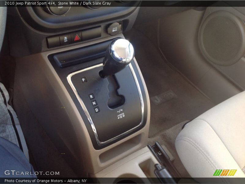 Stone White / Dark Slate Gray 2010 Jeep Patriot Sport 4x4