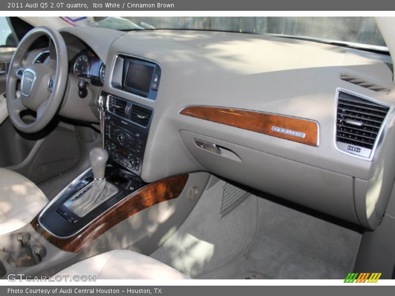 Ibis White / Cinnamon Brown 2011 Audi Q5 2.0T quattro