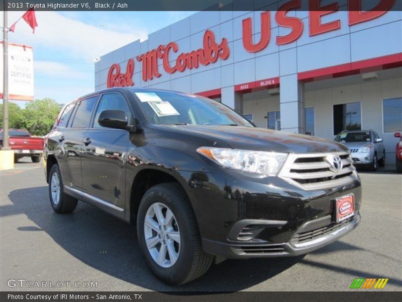 Black / Ash 2013 Toyota Highlander V6