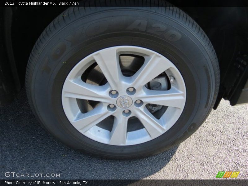 Black / Ash 2013 Toyota Highlander V6