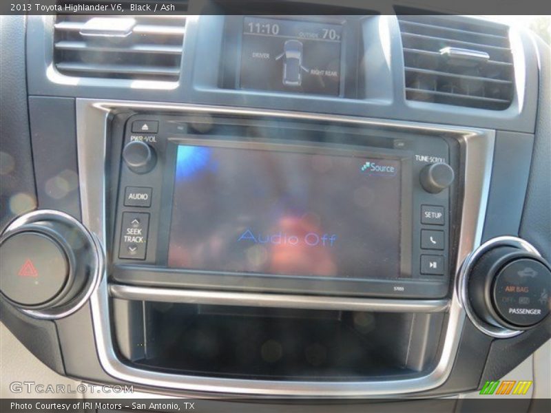Black / Ash 2013 Toyota Highlander V6