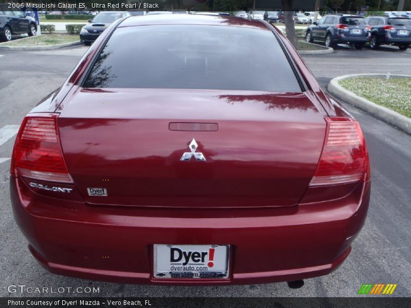 Ultra Red Pearl / Black 2006 Mitsubishi Galant ES