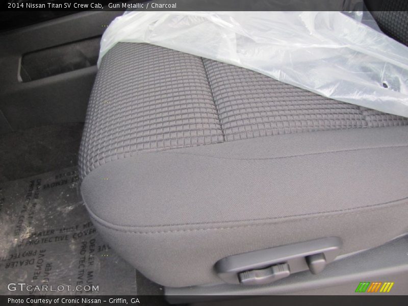 Gun Metallic / Charcoal 2014 Nissan Titan SV Crew Cab