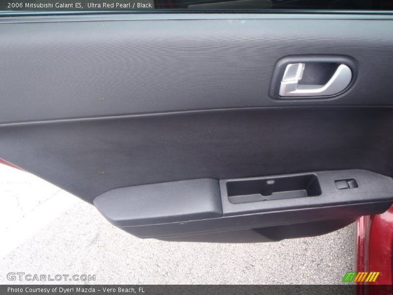 Ultra Red Pearl / Black 2006 Mitsubishi Galant ES