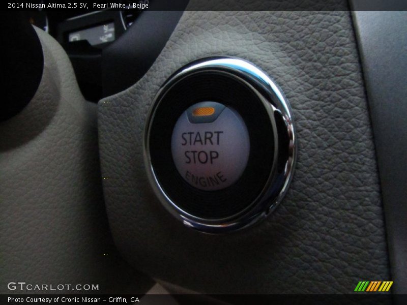Pearl White / Beige 2014 Nissan Altima 2.5 SV