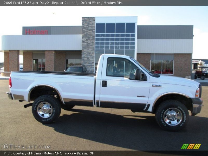 Oxford White / Medium Flint 2006 Ford F350 Super Duty XL Regular Cab 4x4