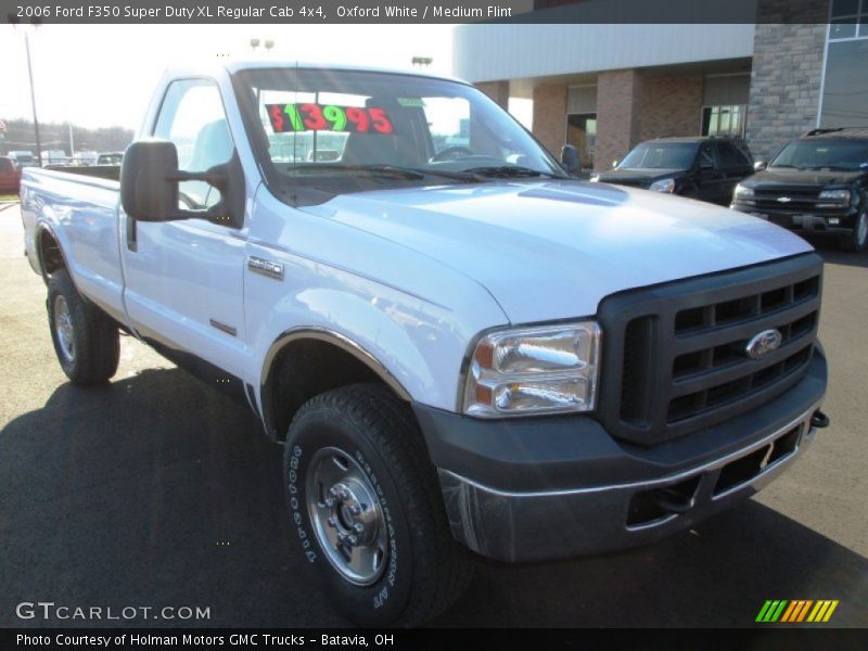 Oxford White / Medium Flint 2006 Ford F350 Super Duty XL Regular Cab 4x4