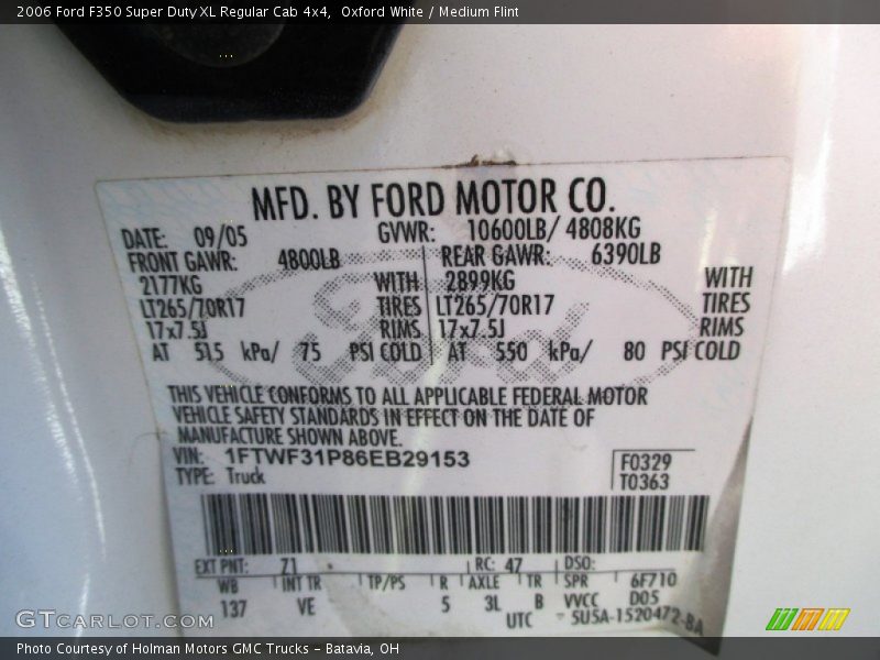 Oxford White / Medium Flint 2006 Ford F350 Super Duty XL Regular Cab 4x4