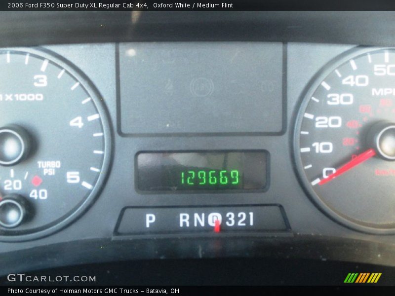 Oxford White / Medium Flint 2006 Ford F350 Super Duty XL Regular Cab 4x4