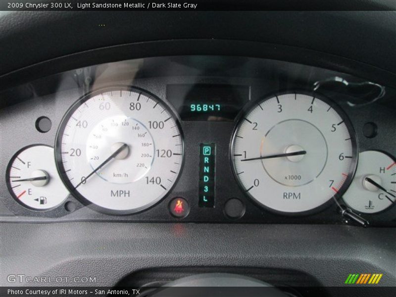 Light Sandstone Metallic / Dark Slate Gray 2009 Chrysler 300 LX