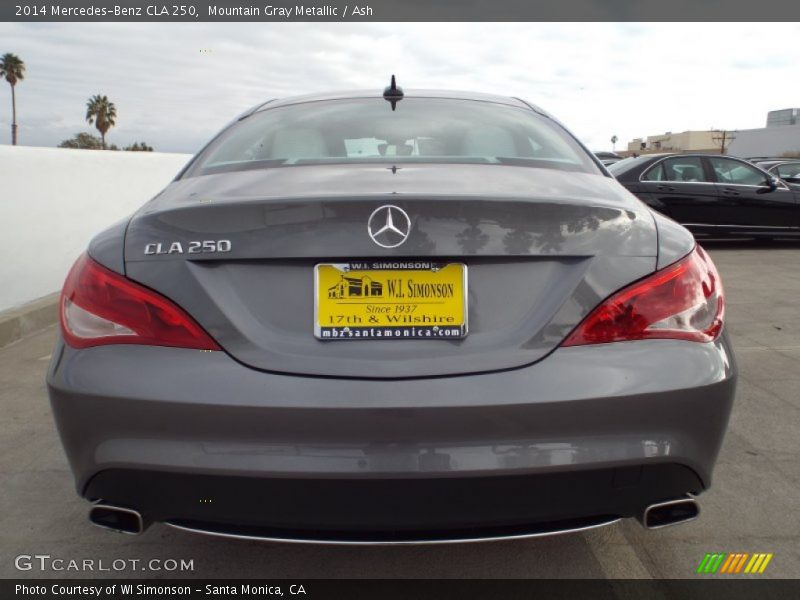 Mountain Gray Metallic / Ash 2014 Mercedes-Benz CLA 250