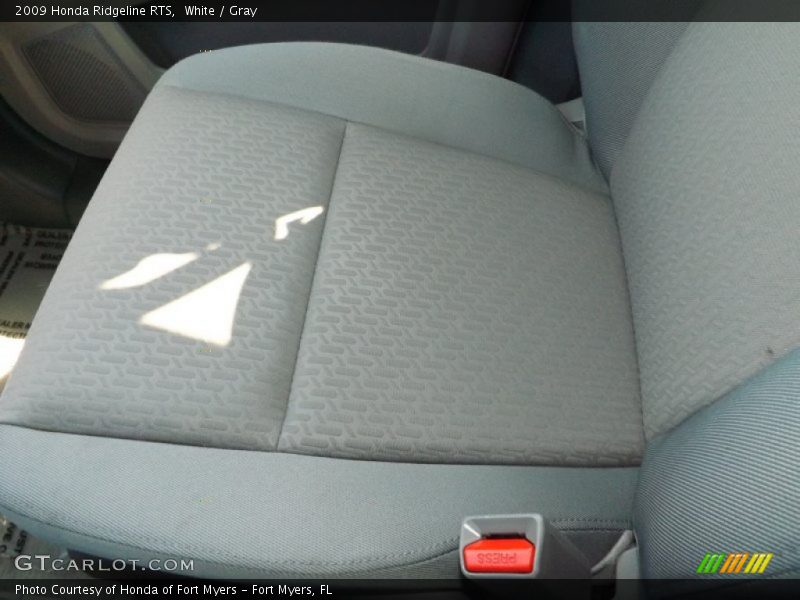White / Gray 2009 Honda Ridgeline RTS