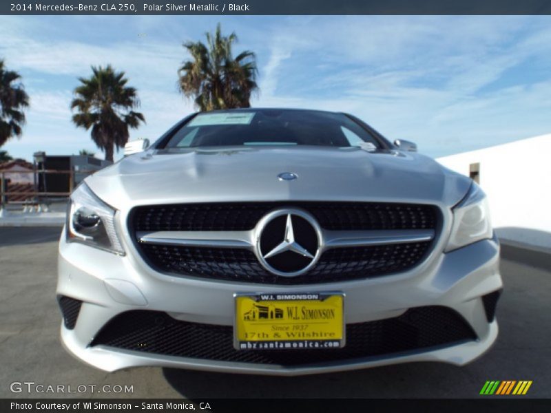 Polar Silver Metallic / Black 2014 Mercedes-Benz CLA 250