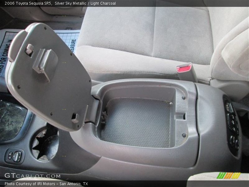 Silver Sky Metallic / Light Charcoal 2006 Toyota Sequoia SR5