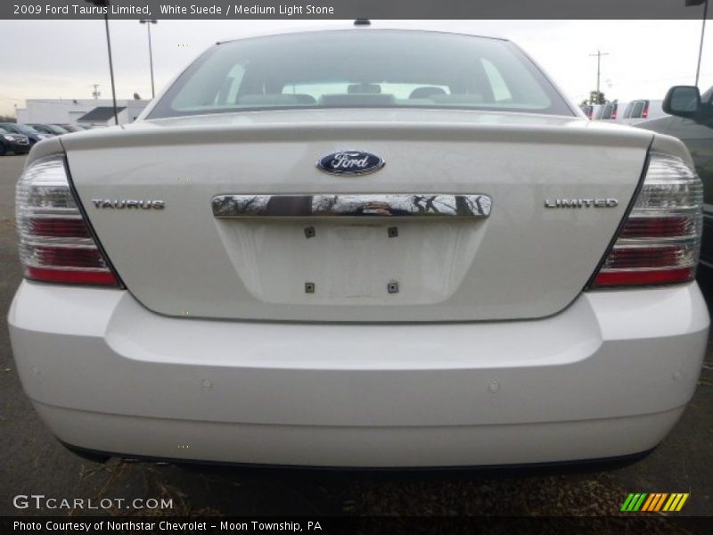 White Suede / Medium Light Stone 2009 Ford Taurus Limited