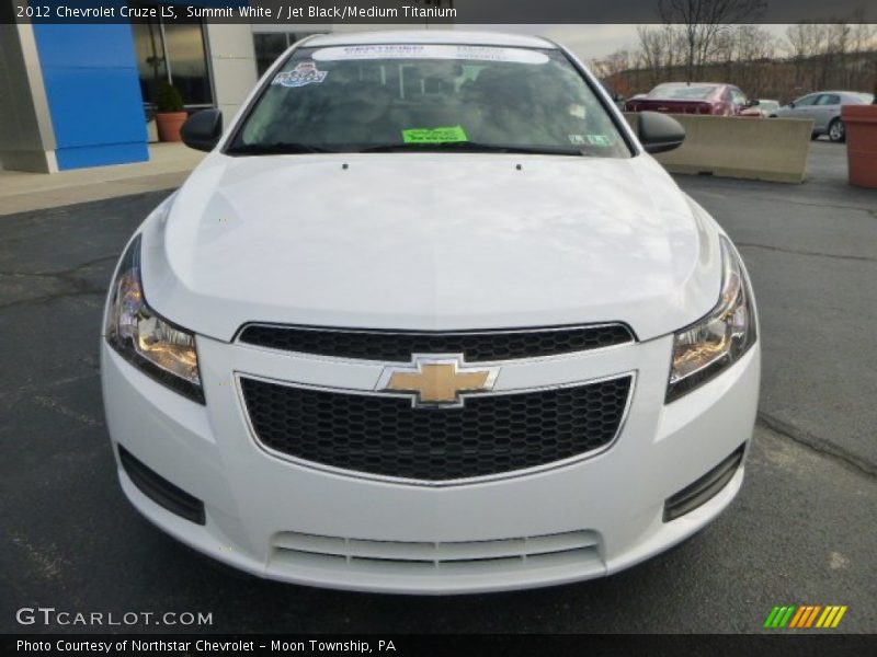 Summit White / Jet Black/Medium Titanium 2012 Chevrolet Cruze LS