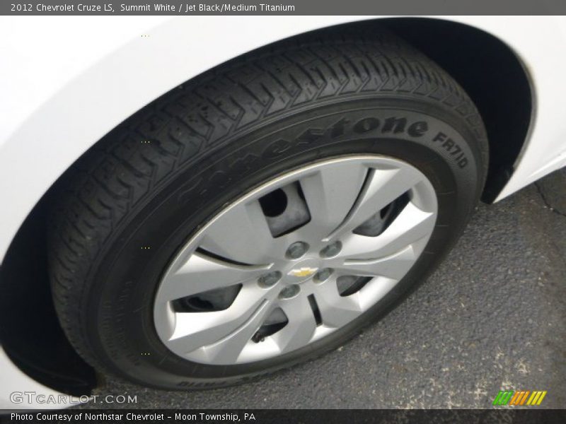 Summit White / Jet Black/Medium Titanium 2012 Chevrolet Cruze LS