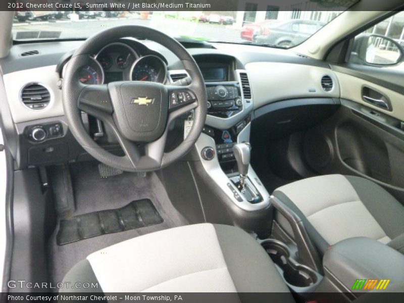 Summit White / Jet Black/Medium Titanium 2012 Chevrolet Cruze LS