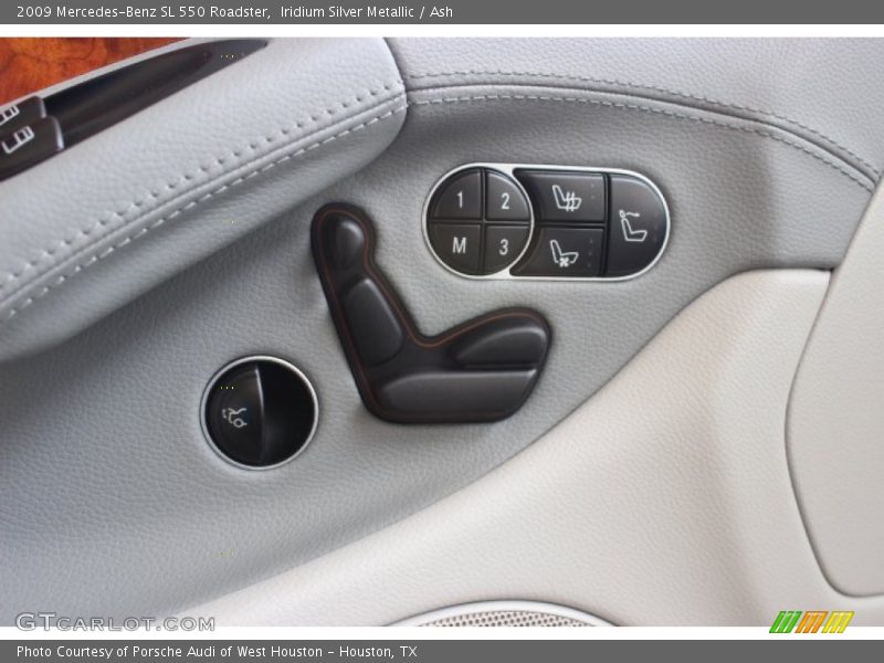 Iridium Silver Metallic / Ash 2009 Mercedes-Benz SL 550 Roadster