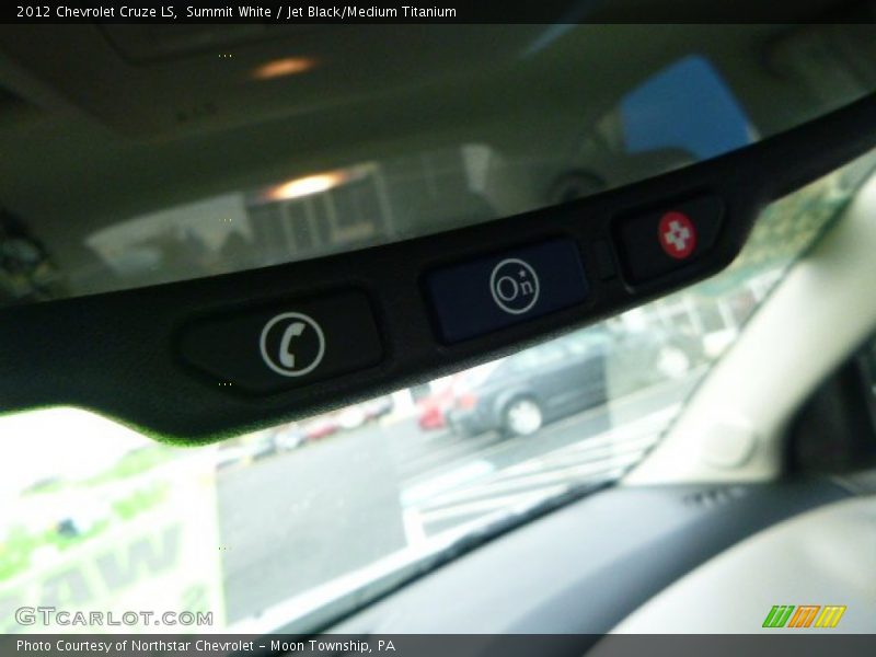 Summit White / Jet Black/Medium Titanium 2012 Chevrolet Cruze LS