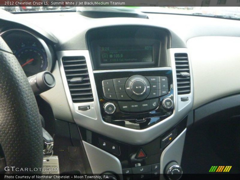 Summit White / Jet Black/Medium Titanium 2012 Chevrolet Cruze LS