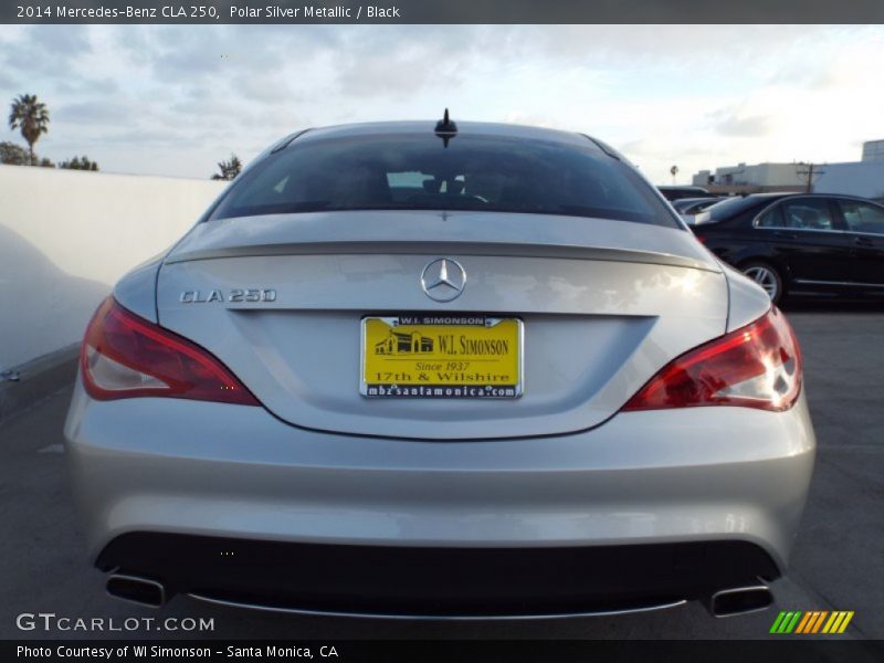 Polar Silver Metallic / Black 2014 Mercedes-Benz CLA 250