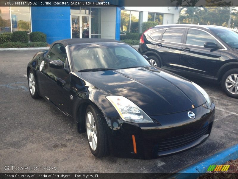Super Black / Charcoal 2005 Nissan 350Z Touring Roadster