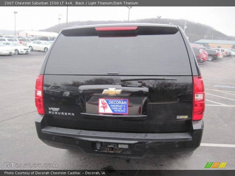 Black / Light Titanium/Dark Titanium 2007 Chevrolet Suburban 1500 LT 4x4