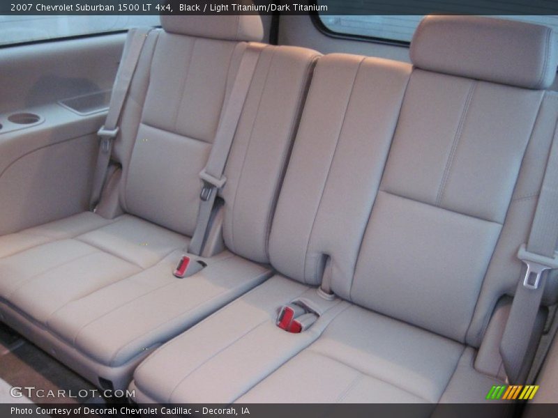 Black / Light Titanium/Dark Titanium 2007 Chevrolet Suburban 1500 LT 4x4