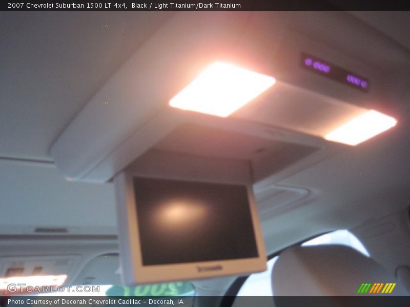 Black / Light Titanium/Dark Titanium 2007 Chevrolet Suburban 1500 LT 4x4