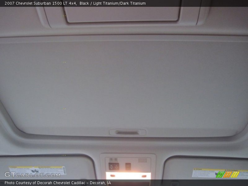 Black / Light Titanium/Dark Titanium 2007 Chevrolet Suburban 1500 LT 4x4