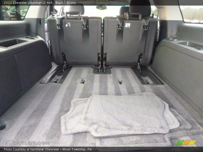 Black / Ebony 2011 Chevrolet Suburban LS 4x4