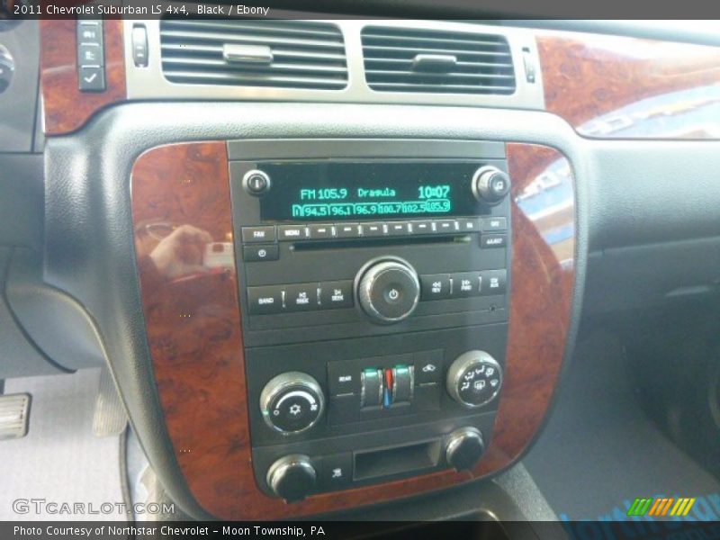 Black / Ebony 2011 Chevrolet Suburban LS 4x4