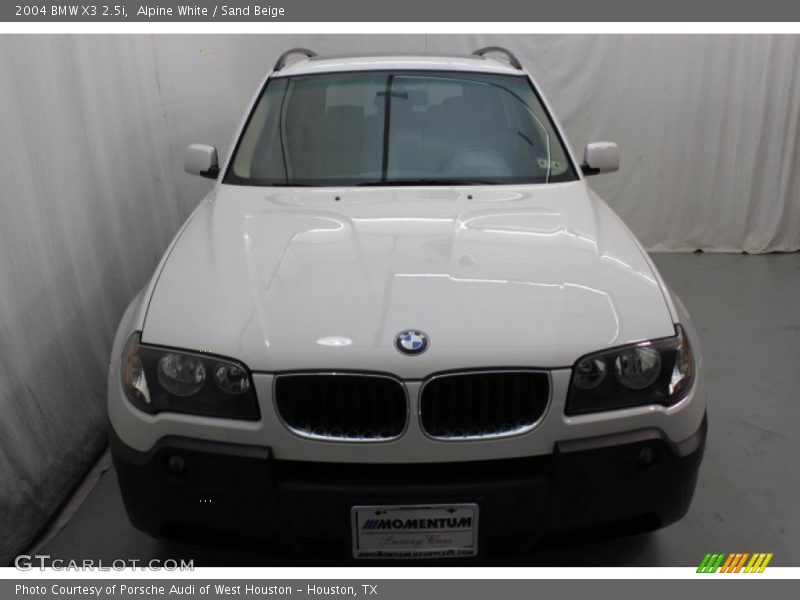 Alpine White / Sand Beige 2004 BMW X3 2.5i