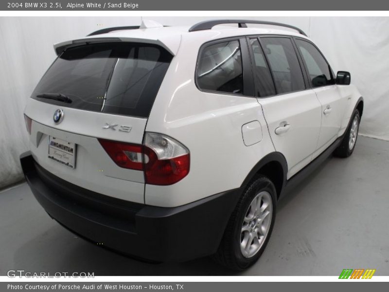 Alpine White / Sand Beige 2004 BMW X3 2.5i