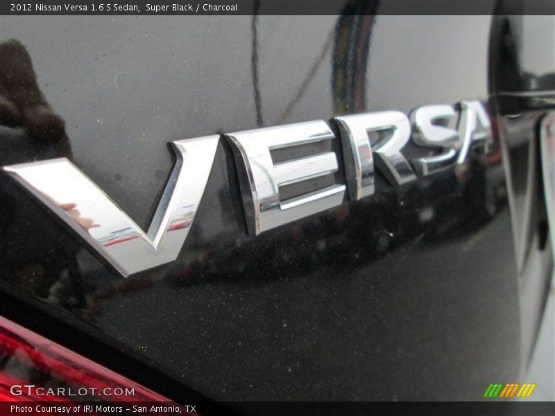 Super Black / Charcoal 2012 Nissan Versa 1.6 S Sedan