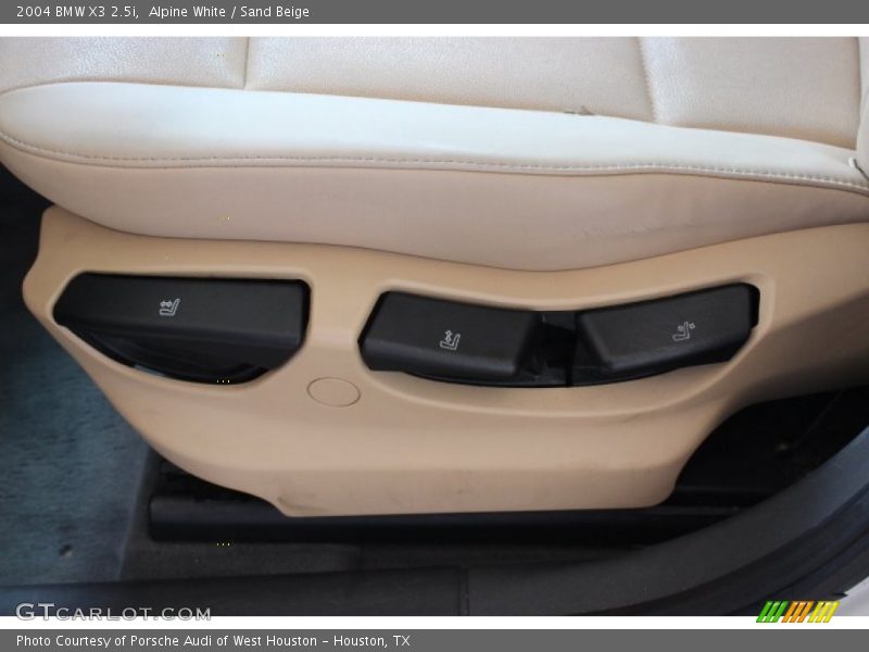 Alpine White / Sand Beige 2004 BMW X3 2.5i
