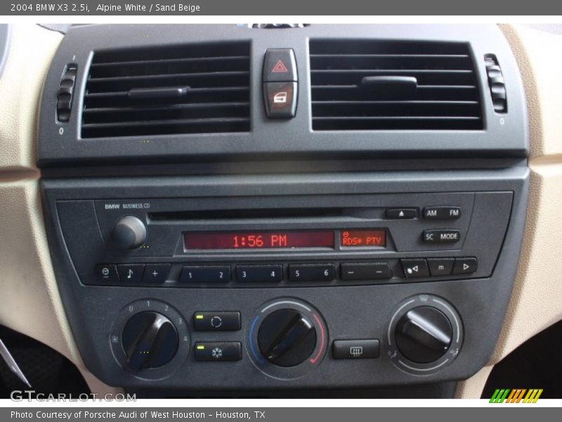 Alpine White / Sand Beige 2004 BMW X3 2.5i