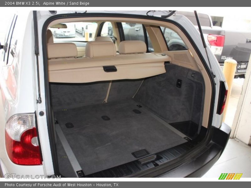 Alpine White / Sand Beige 2004 BMW X3 2.5i