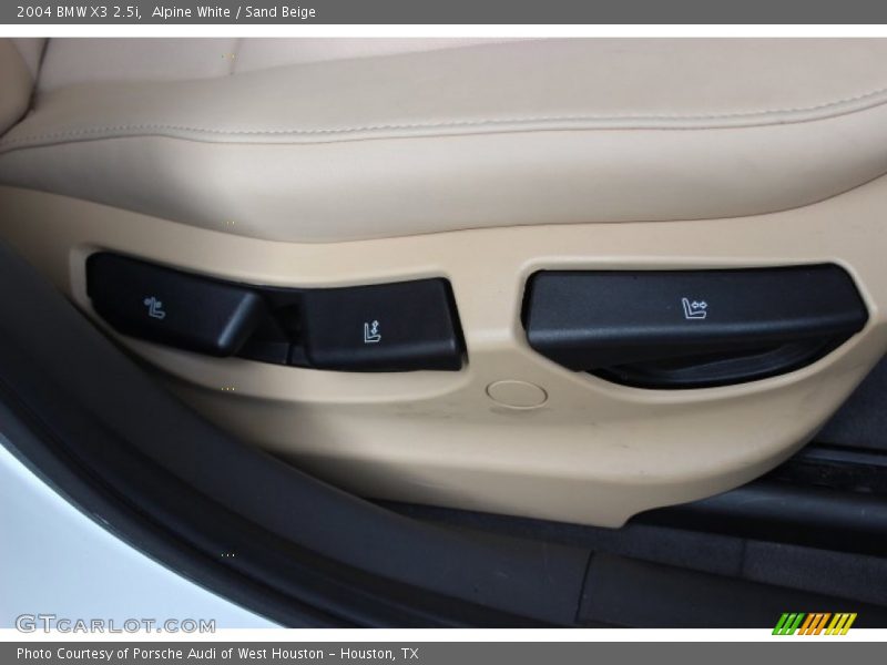Alpine White / Sand Beige 2004 BMW X3 2.5i