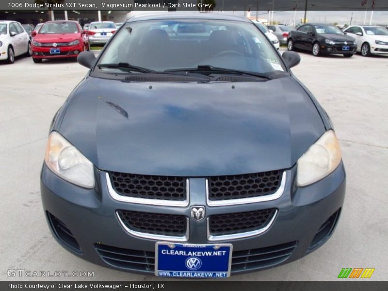 Magnesium Pearlcoat / Dark Slate Grey 2006 Dodge Stratus SXT Sedan