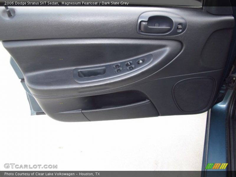 Magnesium Pearlcoat / Dark Slate Grey 2006 Dodge Stratus SXT Sedan