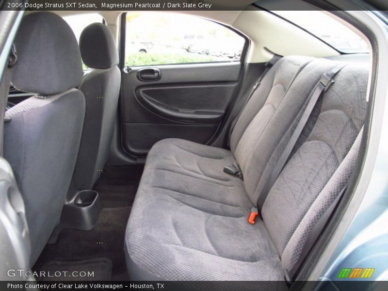 Magnesium Pearlcoat / Dark Slate Grey 2006 Dodge Stratus SXT Sedan