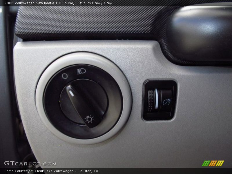 Platinum Grey / Grey 2006 Volkswagen New Beetle TDI Coupe