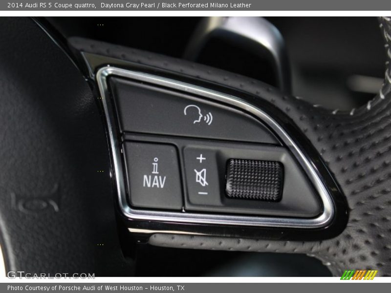 Controls of 2014 RS 5 Coupe quattro