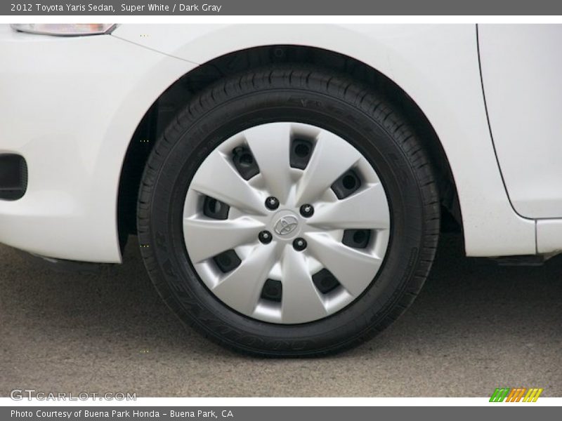 Super White / Dark Gray 2012 Toyota Yaris Sedan